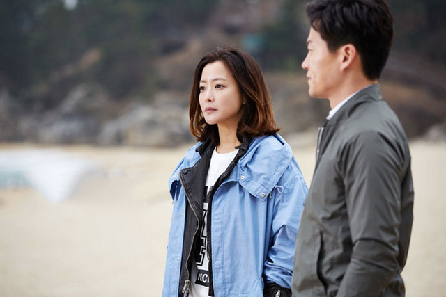 Vòng tay gia đình – Bộ phim đặc sắc của mỹ nữ Kim Hee Sun