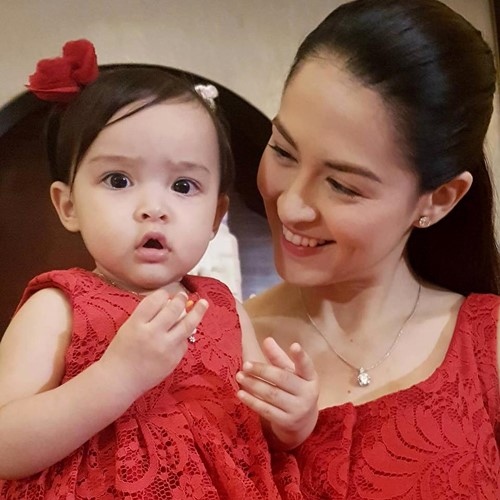 Người đẹp số 1 Philippines rạng ngời mừng con gái 1  tuổi - 3