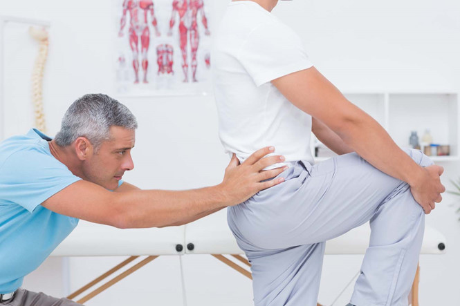 Cảnh báo sức khỏe từ cơn đau lưng