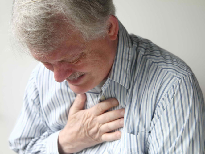 Tóc bạc và nguy cơ tim mạch ở đàn ông